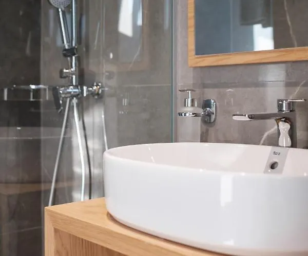 Sky-high Penthouse W. Stunning Views - 01 Appartement La Canée