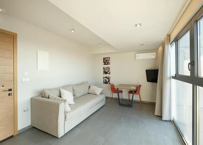 Sky-high Penthouse W. Stunning Views - 01 * La Canea