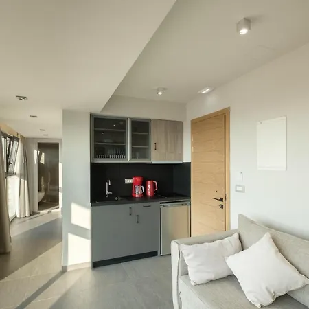 Sky-high Penthouse W. Stunning Views - 01 Chania (Crete)