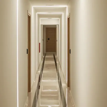 Sky-high Penthouse W. Stunning Views - 01 Apartament *