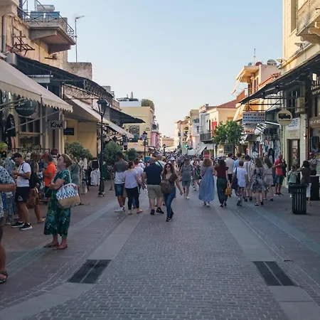 Апартаменти Sky-high Penthouse W. Stunning Views - 01 Ханья (Крит)